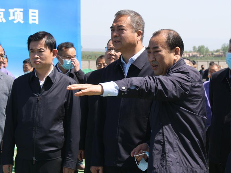 Provincial and municipal leaders attend the groundbreaking ceremony of the new factory area